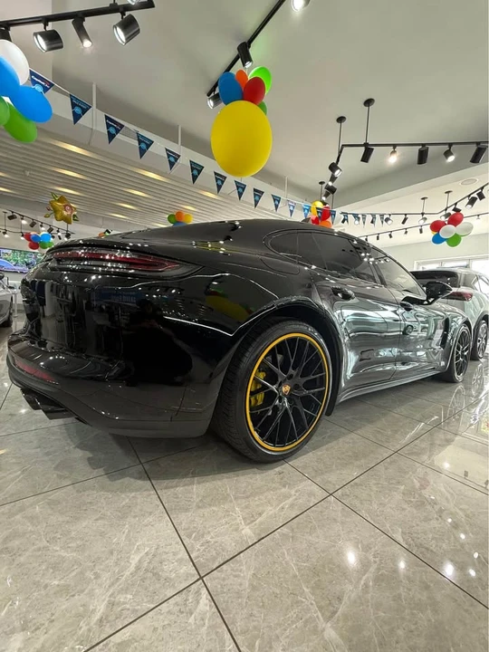 2018 Porsche 971 Panamera 4S - Image 6 of 20