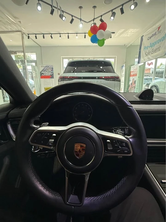 2018 Porsche 971 Panamera 4S - Image 17 of 20