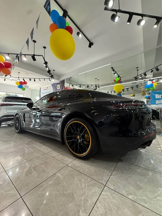 2018 Porsche 971 Panamera 4S - Image 5 of 20