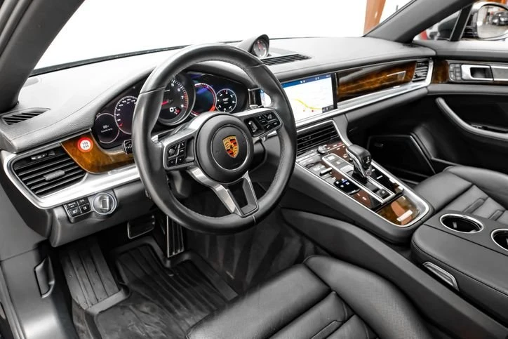 2018 Porsche 971 Panamera 4S - Image 7 of 12