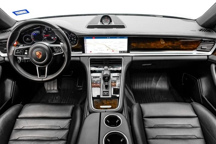 2018 Porsche 971 Panamera 4S - Image 9 of 12