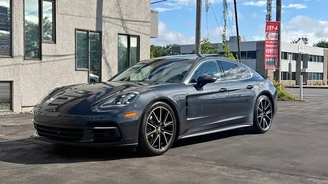 2018 Porsche Panamera 4S