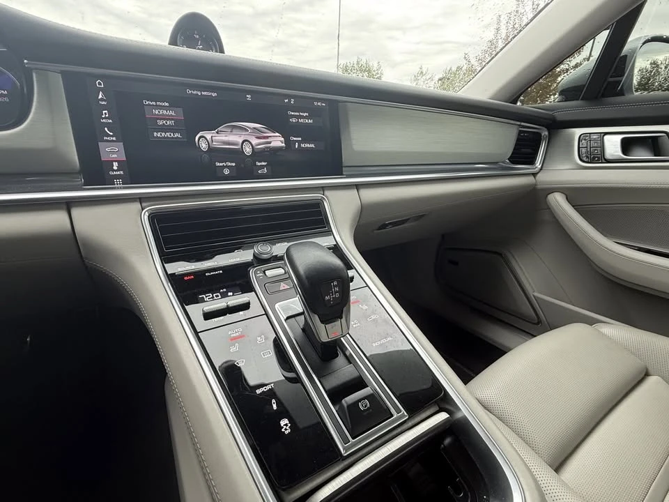 2018 Porsche 971 Panamera 4S - Image 7 of 9