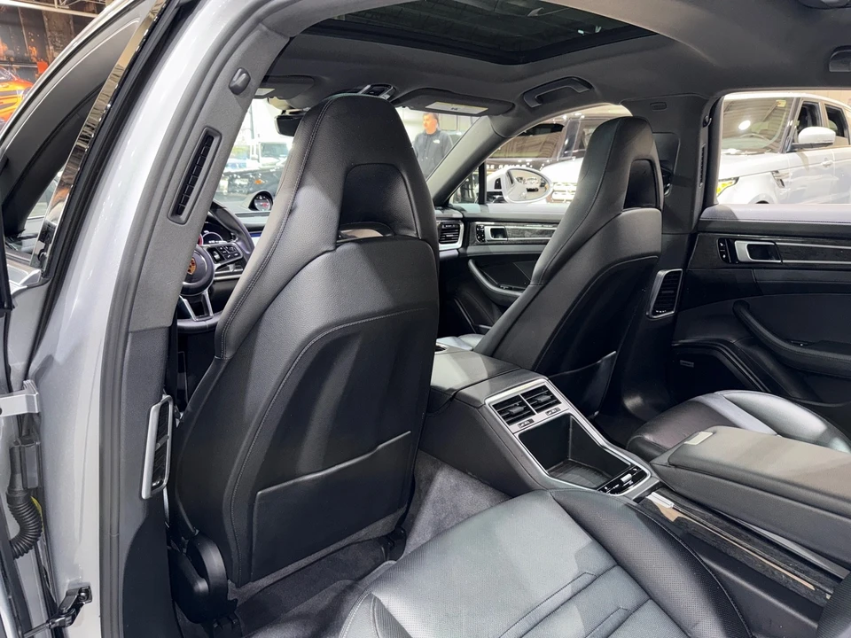 2018 Porsche 971 Panamera 4S - Image 11 of 12