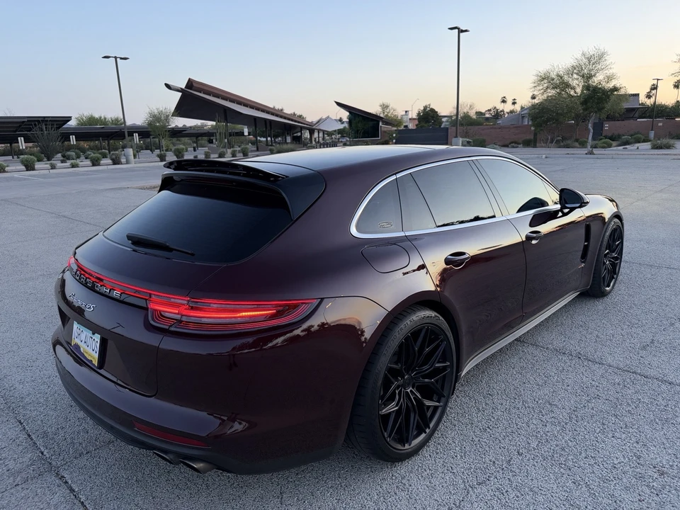 2018 Porsche 971 Panamera Sport Turismo - Image 27 of 31