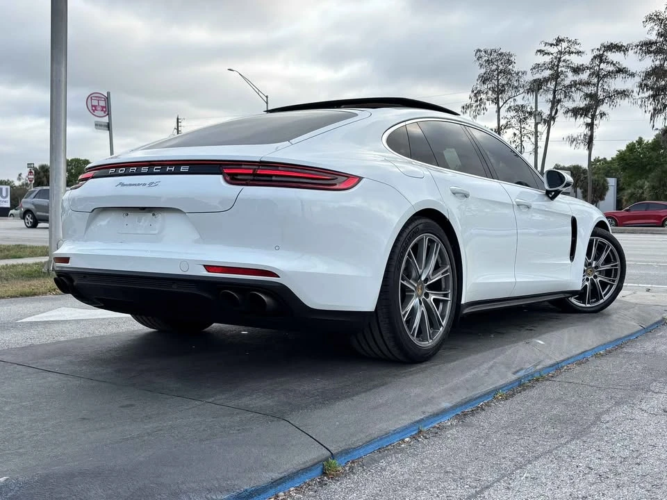 2018 Porsche 971 Panamera S - Image 7 of 20