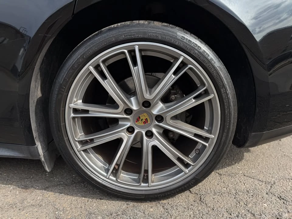 2018 Porsche 971 Panamera 4S - Image 19 of 20