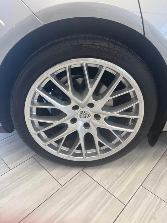 2018 Porsche 971 Panamera 4S - Image 7 of 10