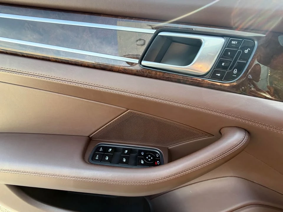 2018 Porsche 971 Panamera 4S - Image 11 of 18