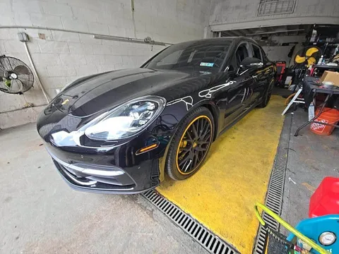 2018 Porsche Panamera 4S Sedan 4D