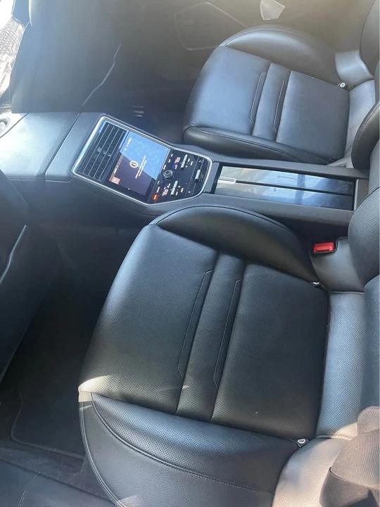 2018 Porsche 971 Panamera 4S - Image 7 of 7