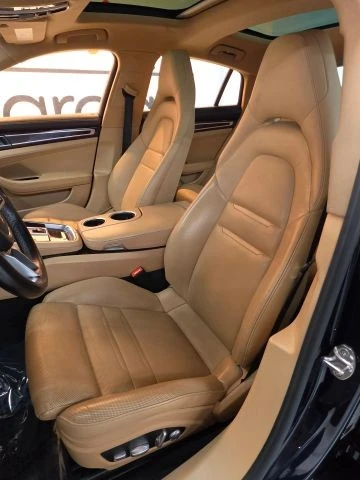 2018 Porsche 971 Panamera 4S - Image 28 of 31