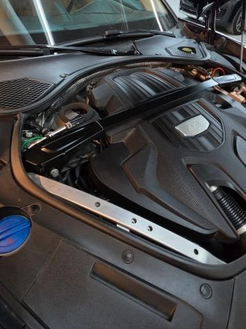 2018 Porsche 971 Panamera 4S - Image 24 of 31