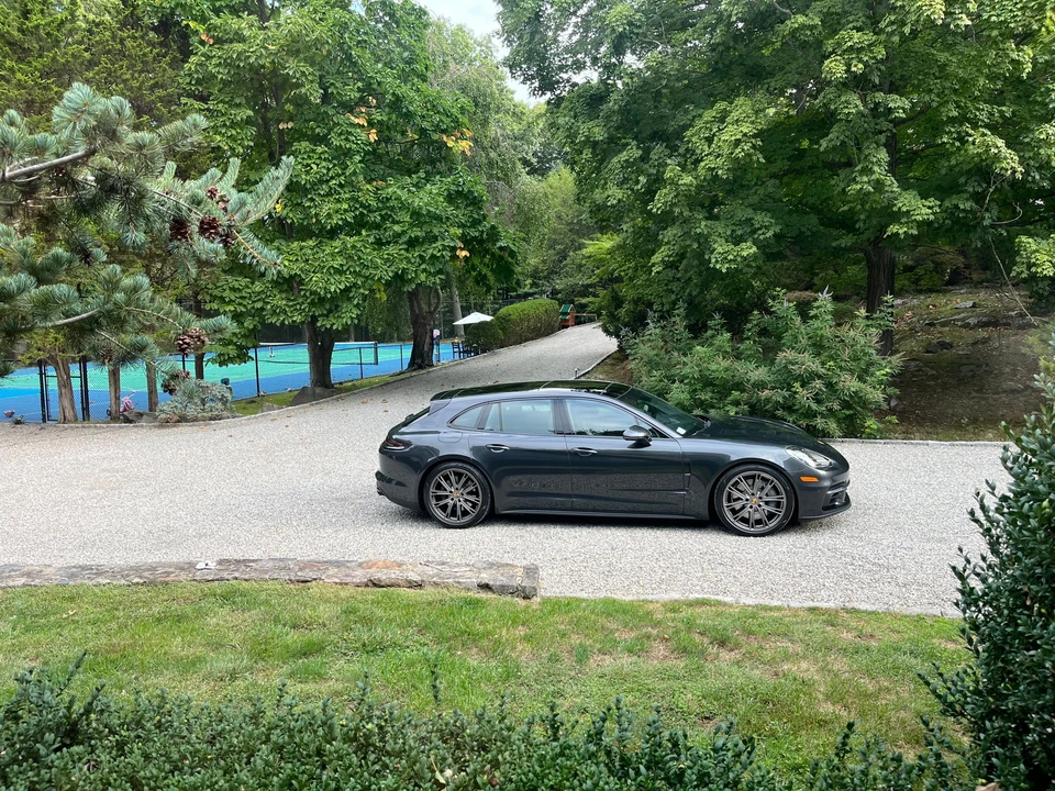2018 Porsche 971 Panamera Sport Turismo - Image 3 of 16