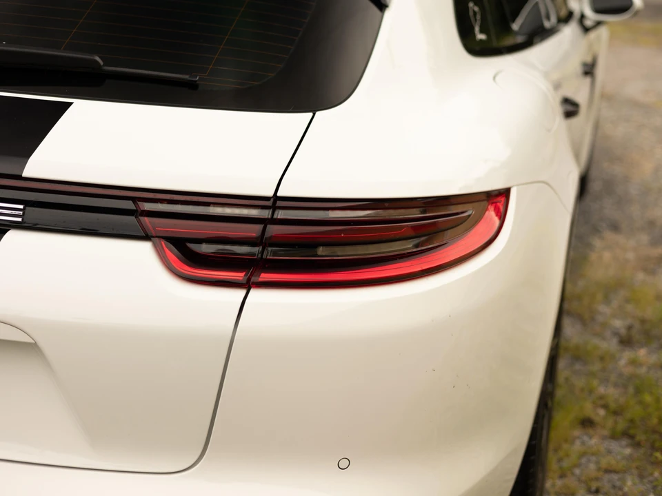2018 Porsche 971 Panamera S - Image 12 of 31