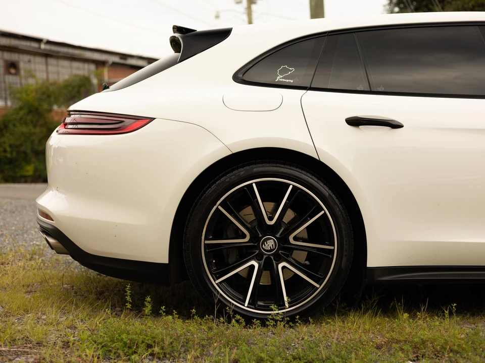 2018 Porsche 971 Panamera S - Image 19 of 31