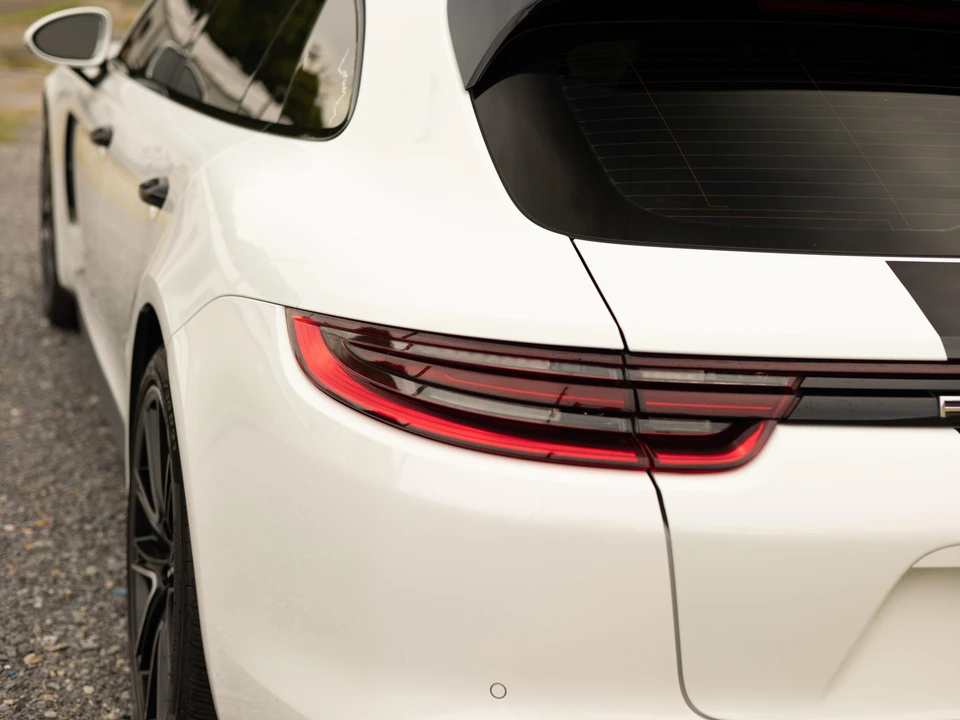 2018 Porsche 971 Panamera S - Image 11 of 31