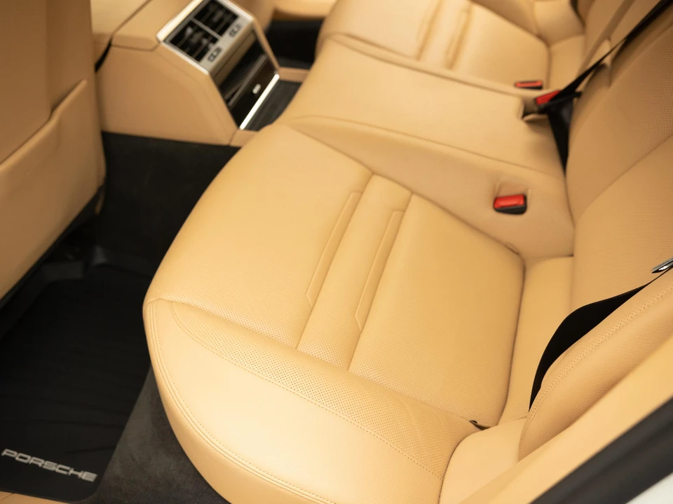2018 Porsche 971 Panamera S - Image 31 of 31