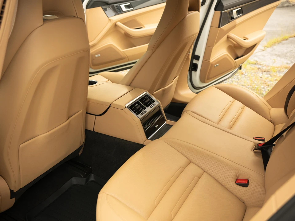 2018 Porsche 971 Panamera S - Image 30 of 31