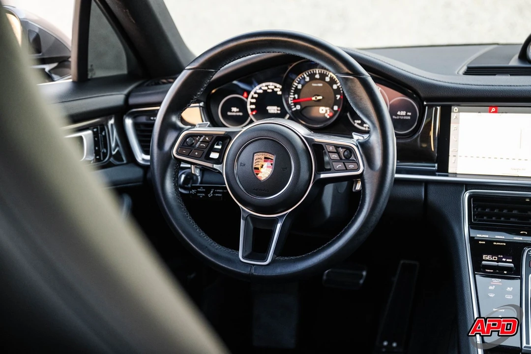 2018 Porsche 971 Panamera S - Image 9 of 12