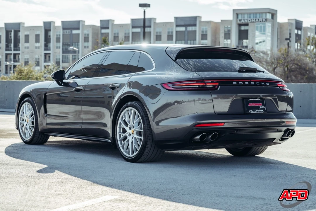 2018 Porsche 971 Panamera S - Image 10 of 12
