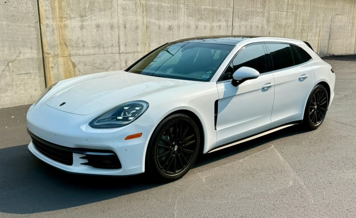 2018 Porsche 971 Panamera Sport Turismo - Image 4 of 18