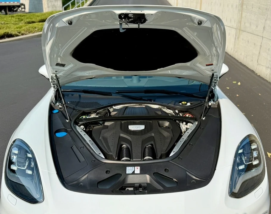 2018 Porsche 971 Panamera Sport Turismo - Image 6 of 18
