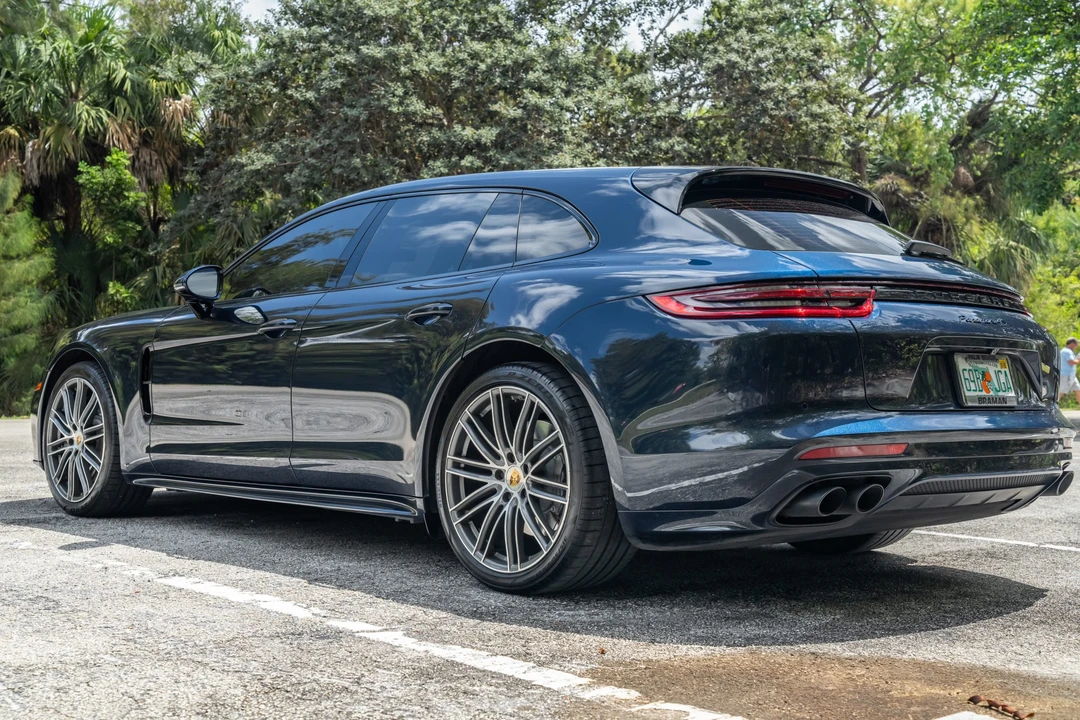 2018 Porsche 971 Panamera S - Image 7 of 31