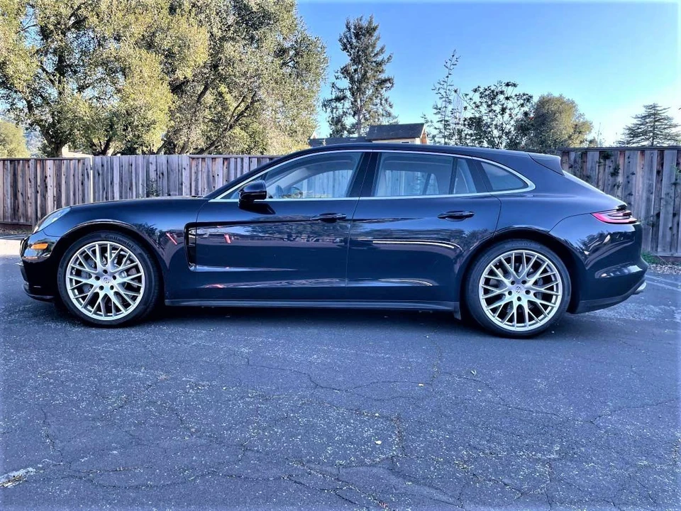 2018 Porsche 971 Panamera Sport Turismo - Image 5 of 10