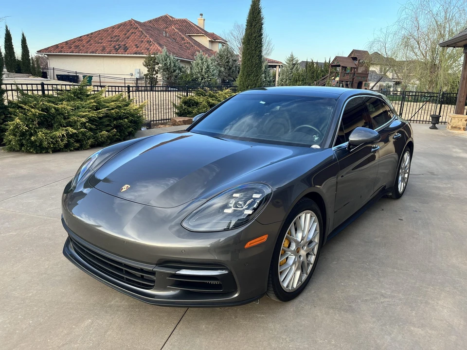 2018 Porsche 971 Panamera S - Image 2 of 31