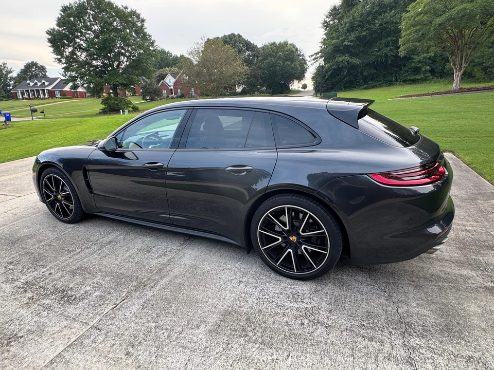 2018 Porsche 971 Panamera Sport Turismo - Image 8 of 31