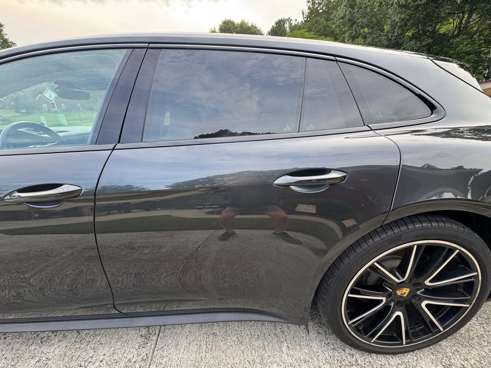 2018 Porsche 971 Panamera Sport Turismo - Image 21 of 31