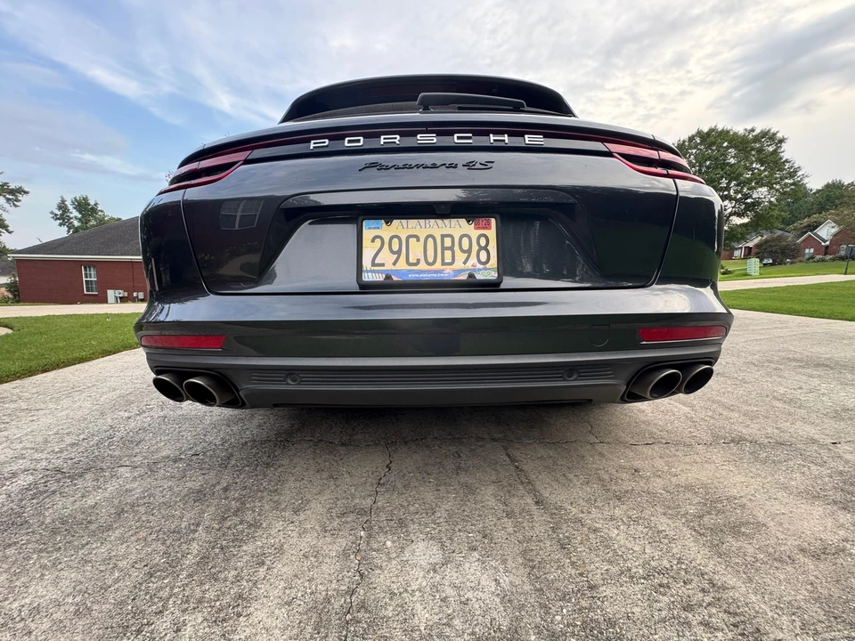 2018 Porsche 971 Panamera Sport Turismo - Image 10 of 31