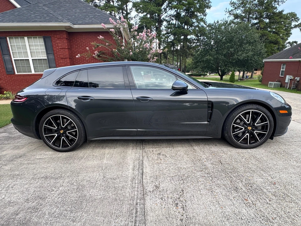 2018 Porsche 971 Panamera Sport Turismo - Image 14 of 31