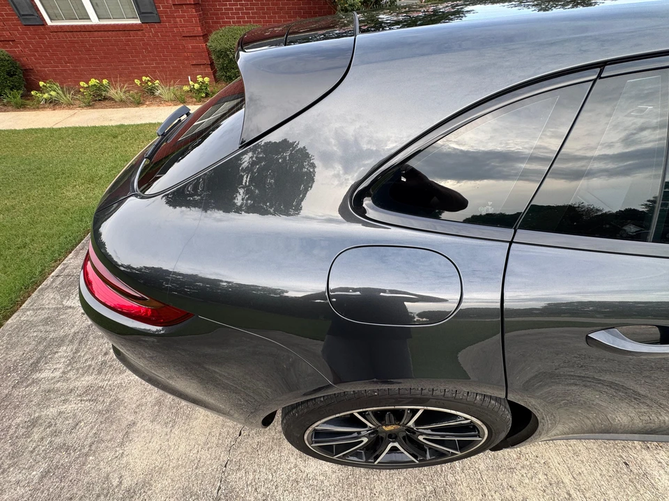 2018 Porsche 971 Panamera Sport Turismo - Image 27 of 31