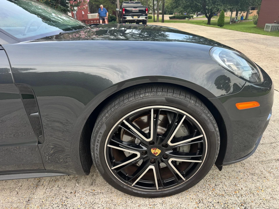 2018 Porsche 971 Panamera Sport Turismo - Image 31 of 31