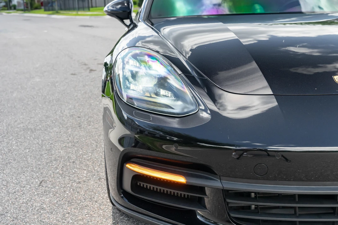2018 Porsche 971 Panamera Sport Turismo - Image 25 of 31