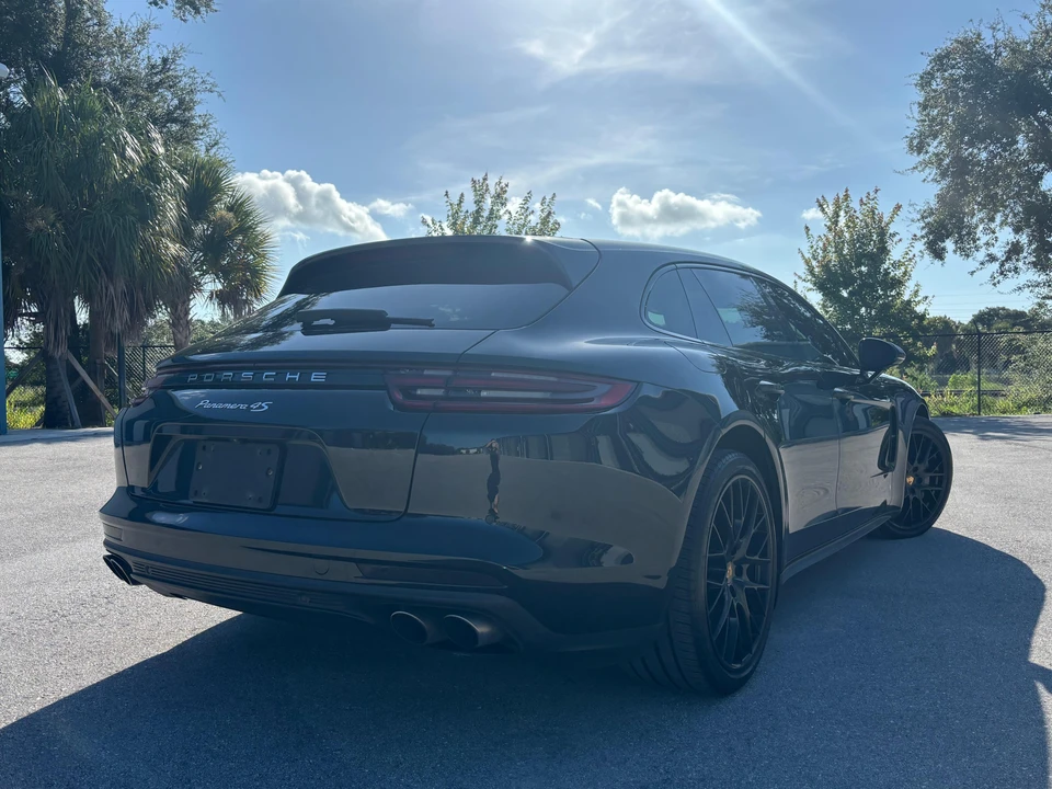 2018 Porsche 971 Panamera Sport Turismo - Image 25 of 31