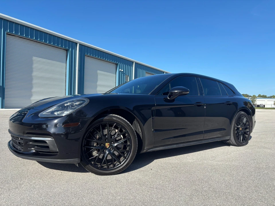 2018 Porsche 971 Panamera Sport Turismo - Image 15 of 31