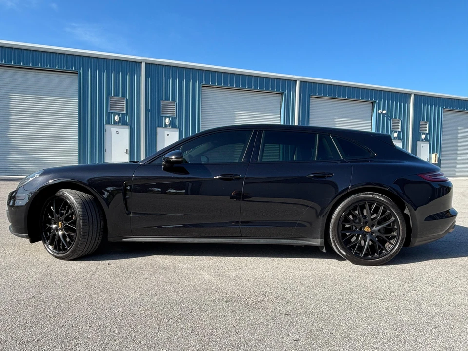 2018 Porsche 971 Panamera Sport Turismo - Image 19 of 31