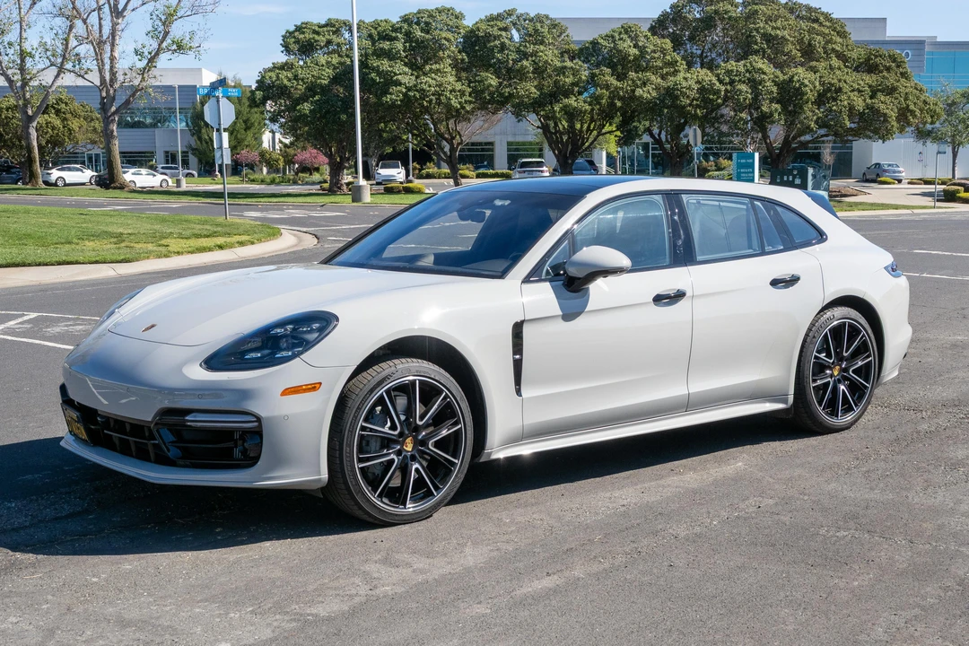 2018 Porsche 971 Panamera Sport Turismo - Image 6 of 31