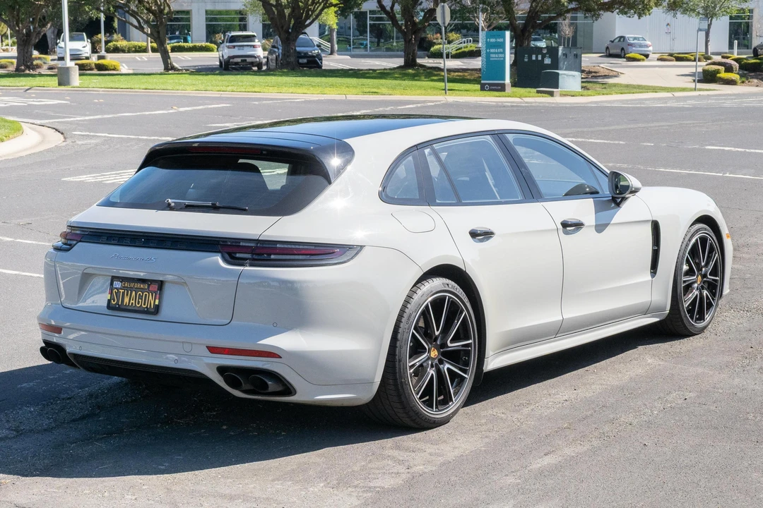 2018 Porsche 971 Panamera Sport Turismo - Image 4 of 31