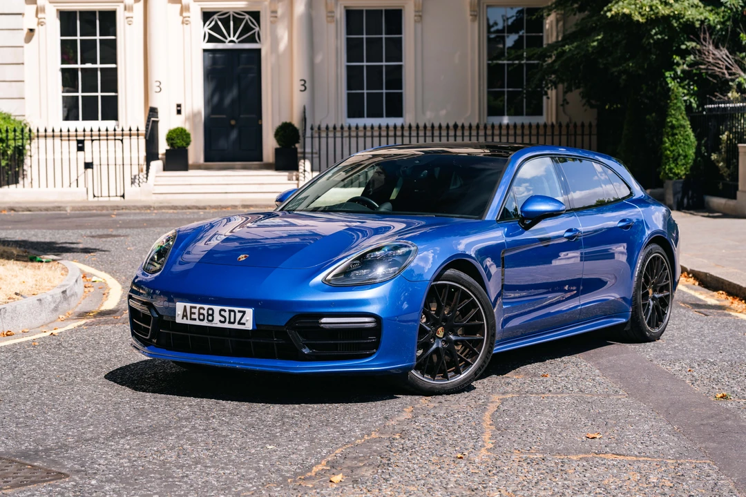 2018 Porsche 971 Panamera Sport Turismo - Image 3 of 31