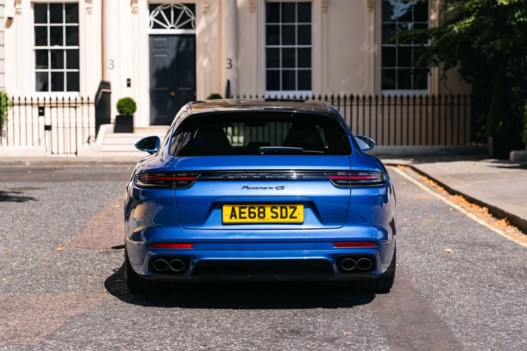 2018 Porsche 971 Panamera Sport Turismo - Image 6 of 31