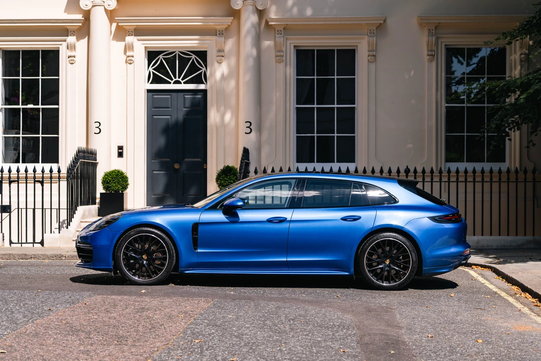 2018 Porsche 971 Panamera Sport Turismo - Image 4 of 31
