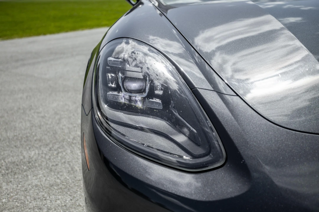 2018 Porsche 971 Panamera S - Image 18 of 31
