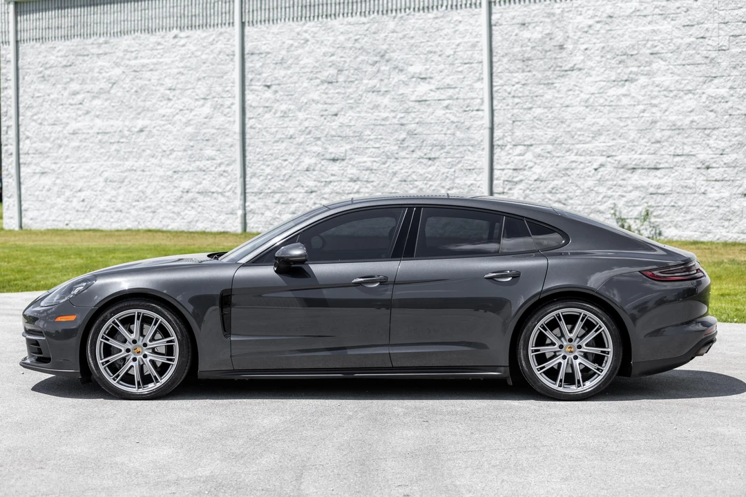 2018 Porsche 971 Panamera S - Image 8 of 31