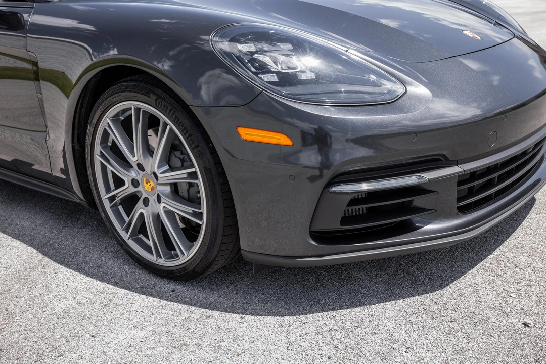 2018 Porsche 971 Panamera S - Image 14 of 31