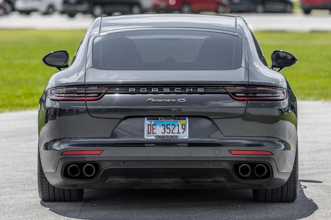 2018 Porsche 971 Panamera S - Image 9 of 31