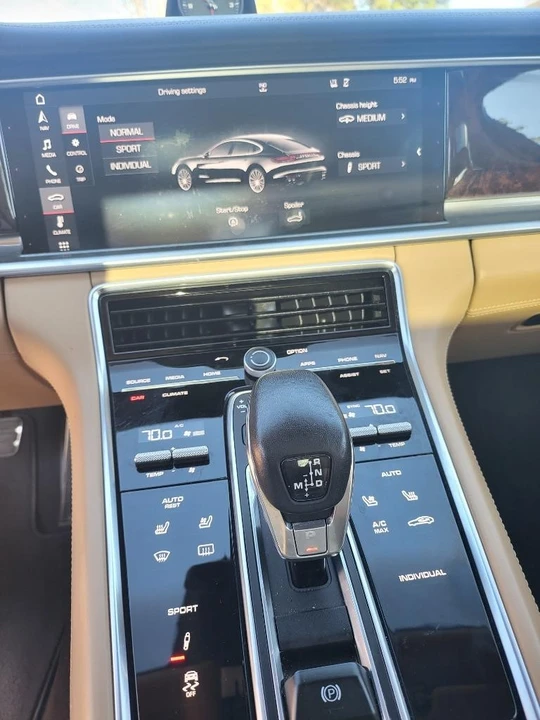 2018 Porsche 970 Panamera 4S - Image 11 of 19